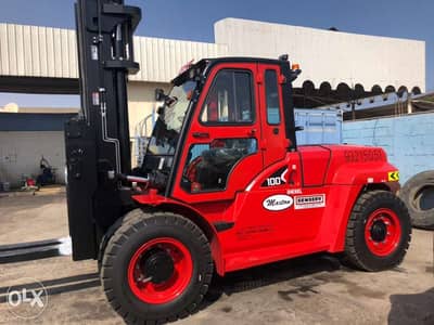 16 Ton forklift for rent