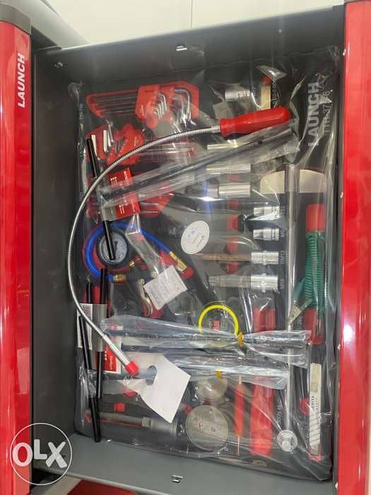 Tool Trolly with 375 PCs 1