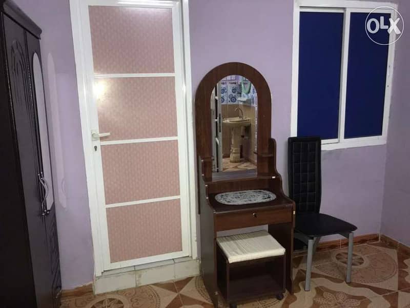غرفه للايجار في سوق بركاء Room for  Rent in Barka 1