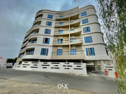 very luxury 2bhk apartment in Qurum front of fun zone park view