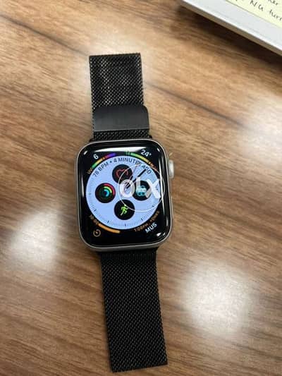 Apple Watch Series 5 44mm