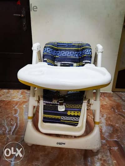 Baby Feeding chair (Giggles)