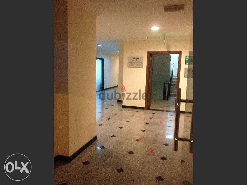 Amazing deal -2 BHK Residential Aprts in Al Khuwair 33 3