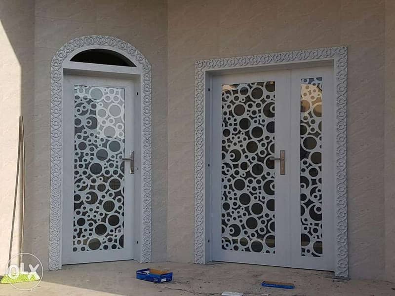 Caster aluminium gate and door 3
