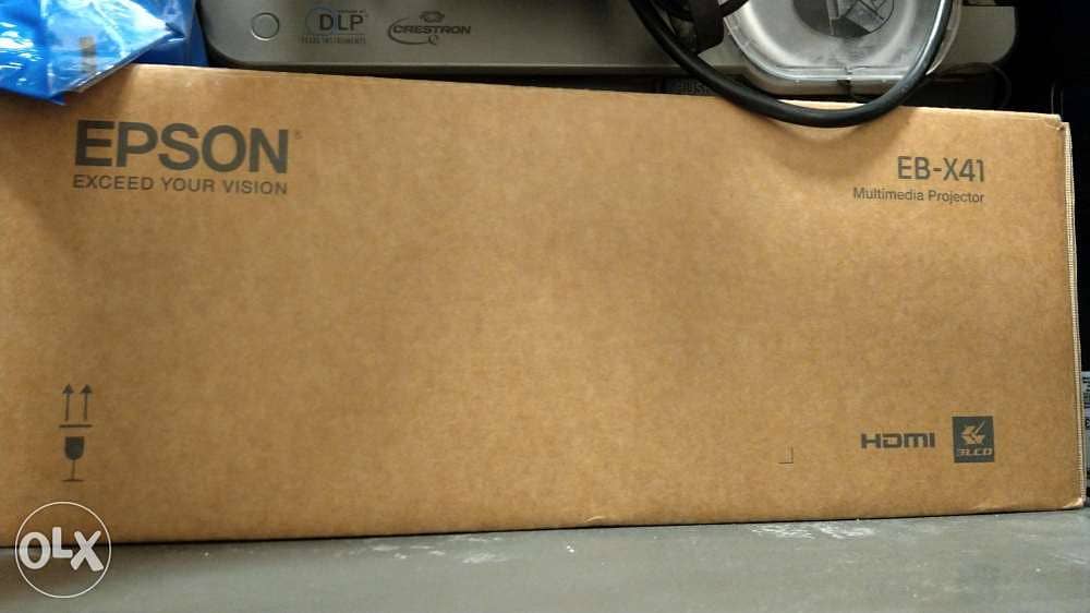 Epson Projector EB-10 2