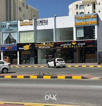 Shop in Excellent Location in Almerat