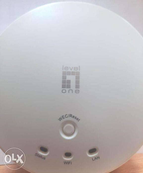 WiFi Router (Level One Ceiling Wireless Access Point, POE) 3