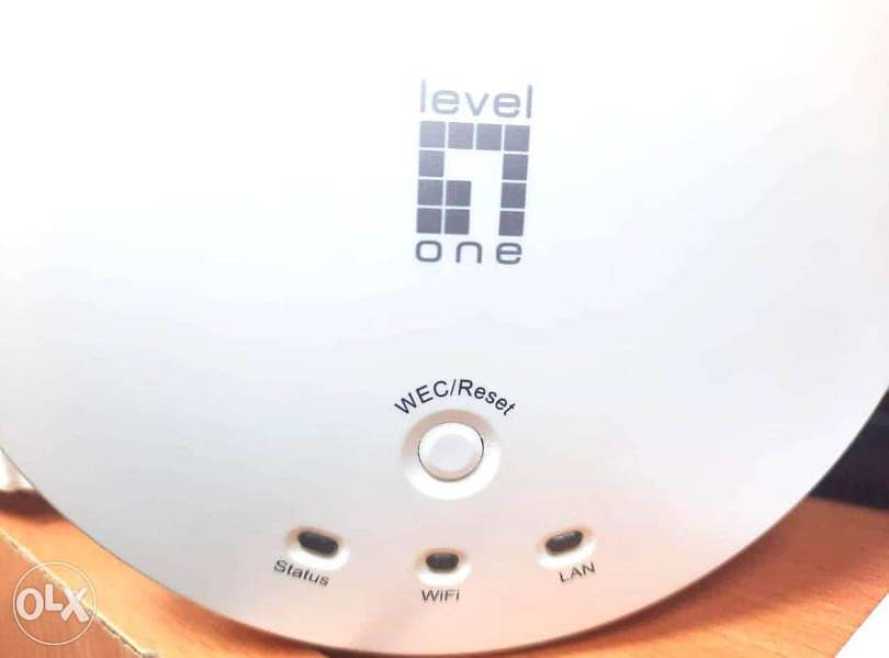 WiFi Router (Level One Ceiling Wireless Access Point, POE) 4