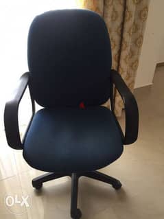 computer chair in working condition… Wheels smooth.