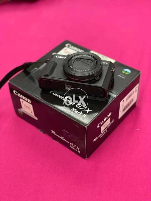 canon G7x MARK ii - vlogging camera 1
