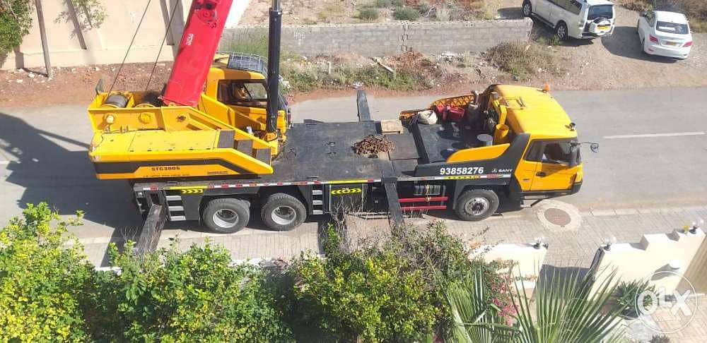Cranes from 25 ton to 220 Ton Are available For rent in oman! cranes 2