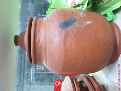 Clay pot for sale