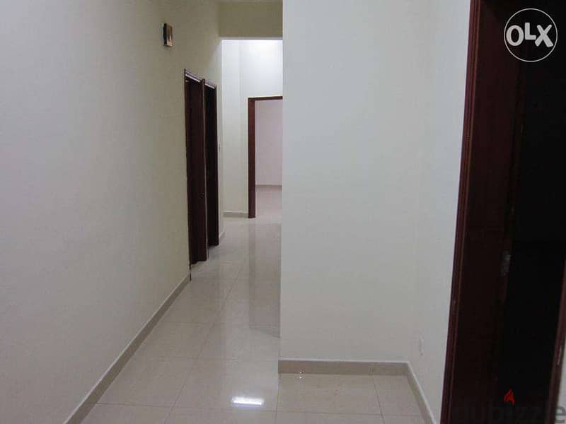 Flats for rent near Centerpoint Ruwi (Pizza Hut Building) 3