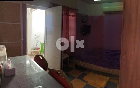 سكن مؤثث للايجار  شهري في بركاء house In Barka Monthly  Rent