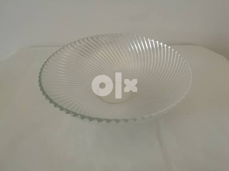 Assorted Serving Plates 11