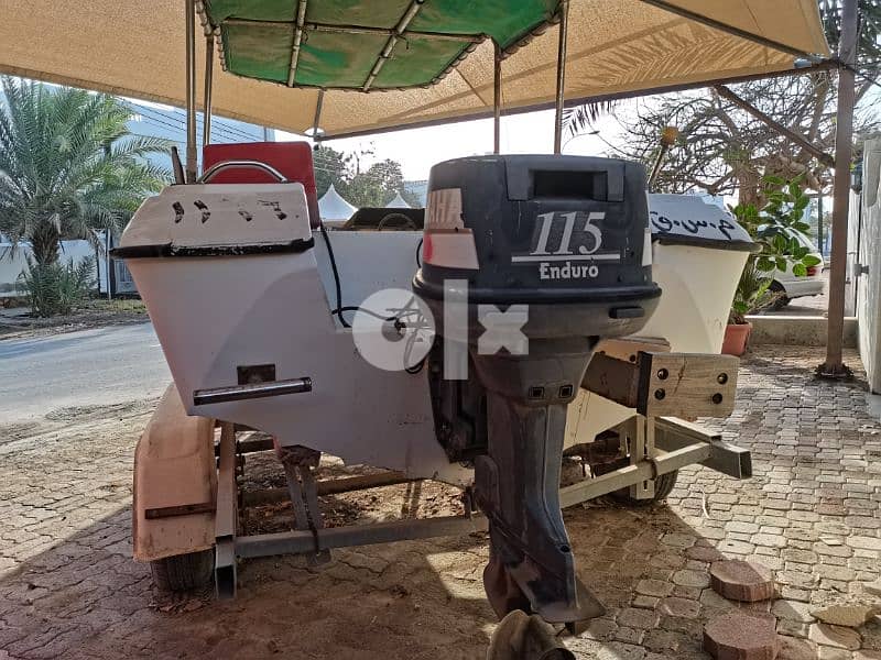 Boat in a good condition قارب في حالة جيدة 2