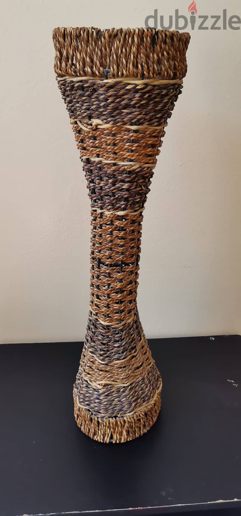 Flower vase 0