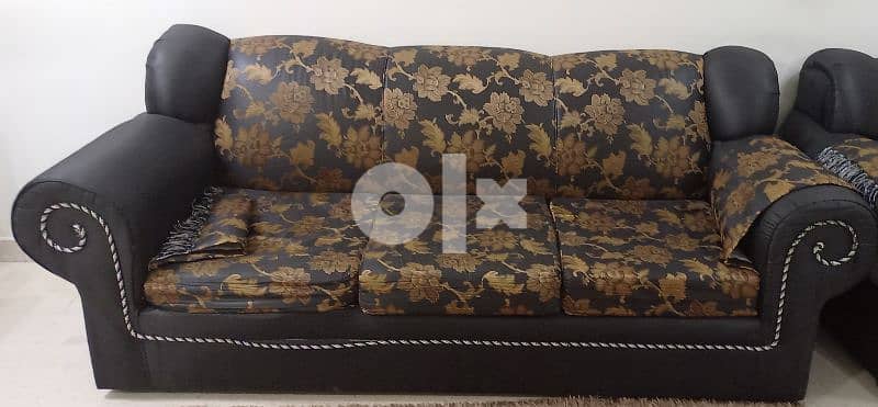 Sofa set 3+2 with cusions 1