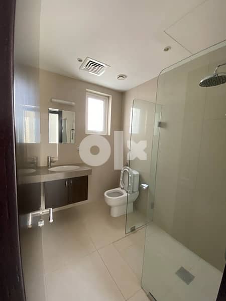 Villa for rent Al mouj with private pool 4 bedroom 14