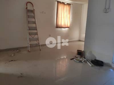 Room for rent in alkhuwair 33 near technical college