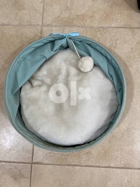 Round shape bed for cat and dog 1