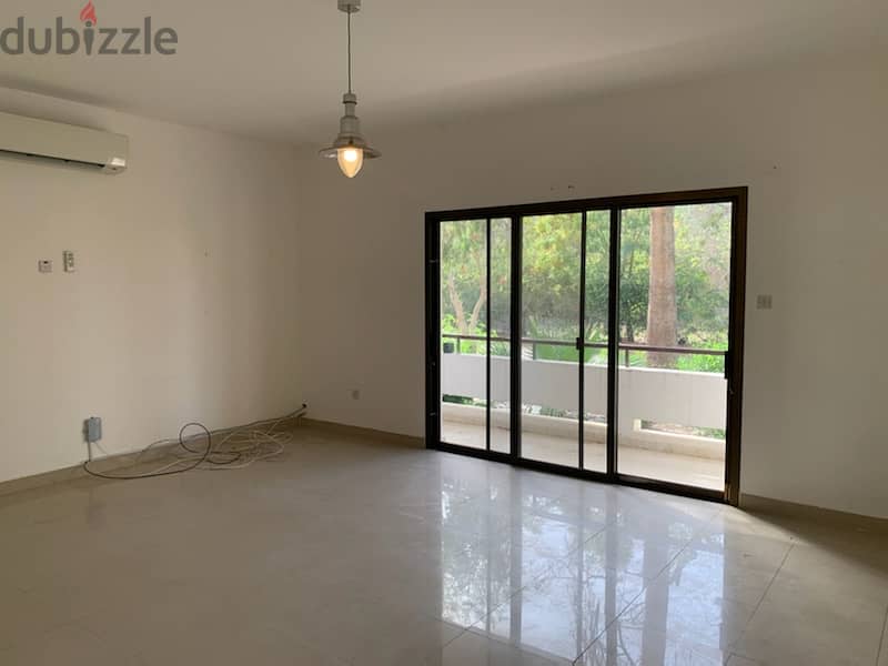 highly recommended 3+1 Bhk in shatti Qurum beach side 3