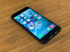 APPLE iPhone 8 Plus ( 64GB Black Color ) Excellent Condition