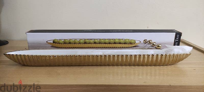 Olive Tray with Picks 0