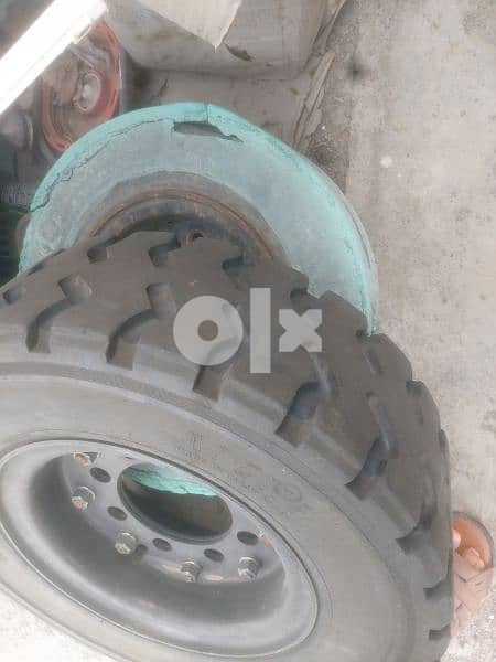 jpan used tyre of forklift with ring 4