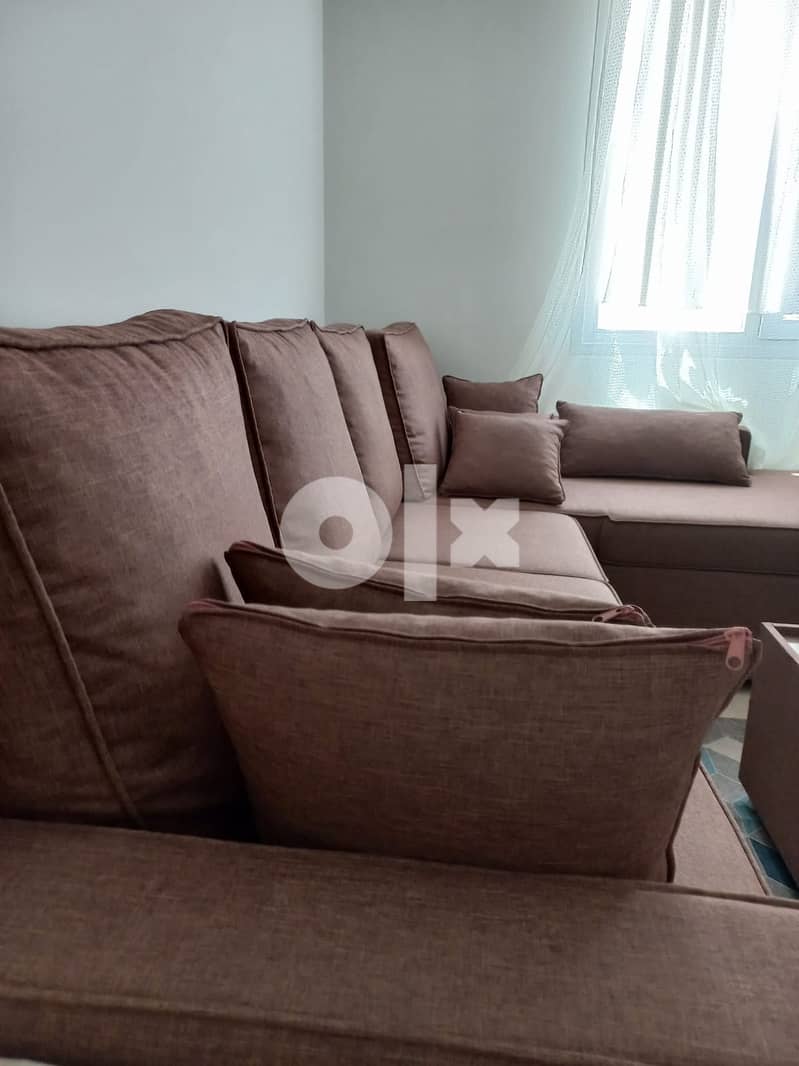 TV lounge sofa for sell 2