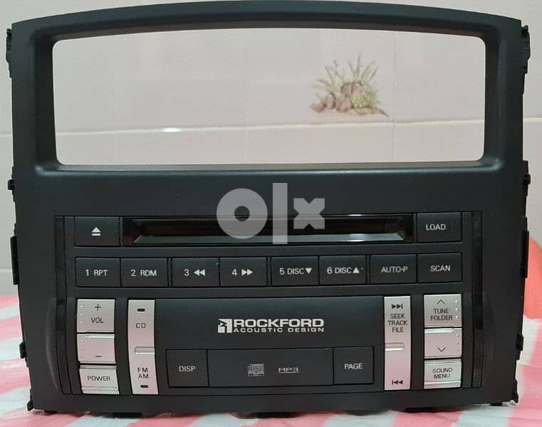 Original Rockford player for Pajero 2008/2009 model 0