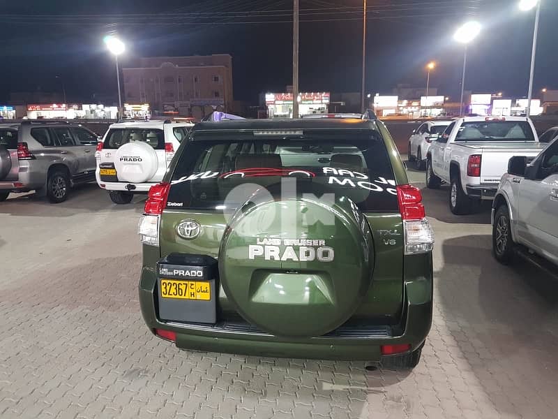prado 2011 very less drive good condition for sale 12
