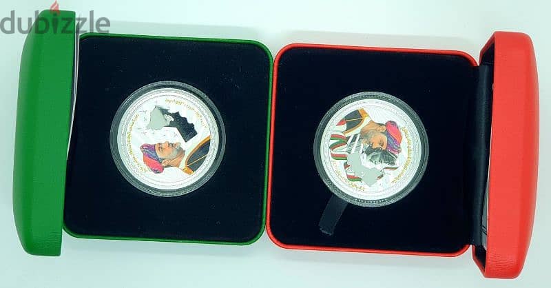 Amazing Commemorative Coins عملتين مميزين في ذكرى العام الخمسون للنهضة 4