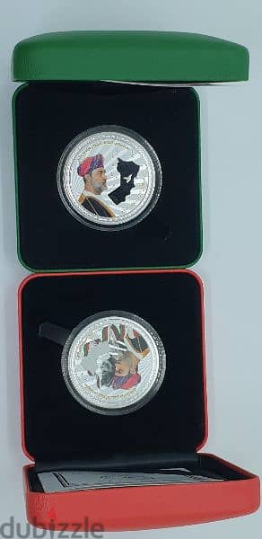 Amazing Commemorative Coins عملتين مميزين في ذكرى العام الخمسون للنهضة 6