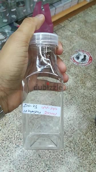 علب زجاجية وبلاستيكية جديدة jar and bottels new plastic and glass 8