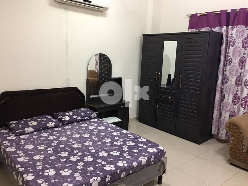 Fully furnished room for rent in Alghubrah 0