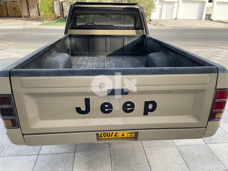 ١٩٨٦ جيب كومانشي  كلاسيك للبيع. 1986 Jeep Comanche Classic for Sale 14