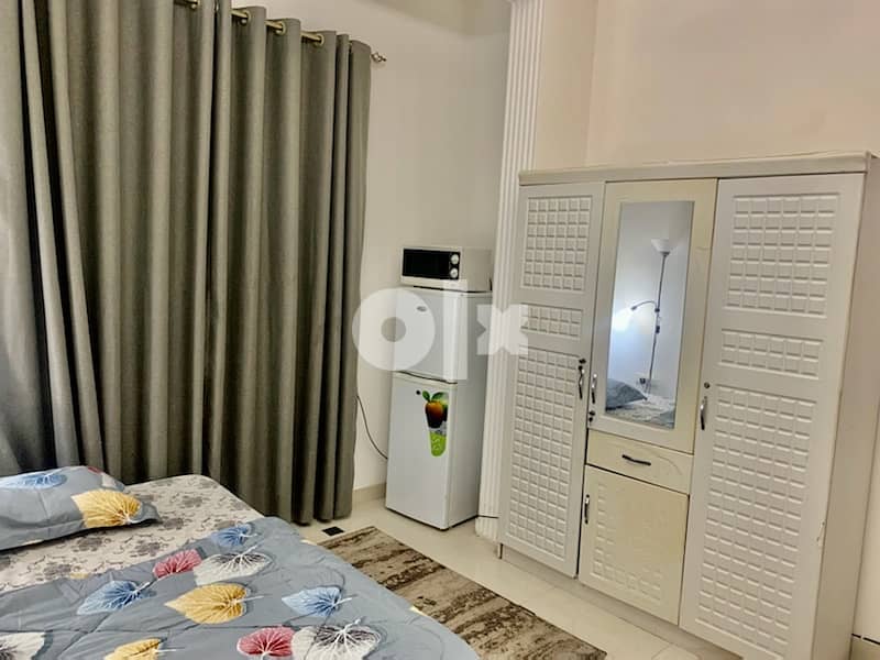 room full furnished in Alkhwair 33 behind technical college 2