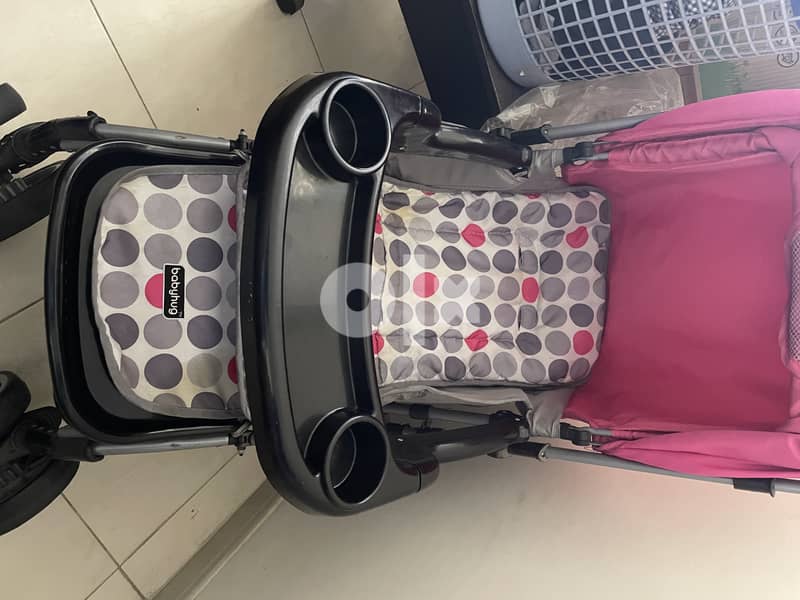 stroller less use baby Hug brand with rocking feature 1