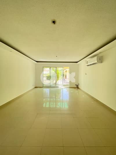 2 & 3 Bedroom Townhouse at MSQ with pool and gym