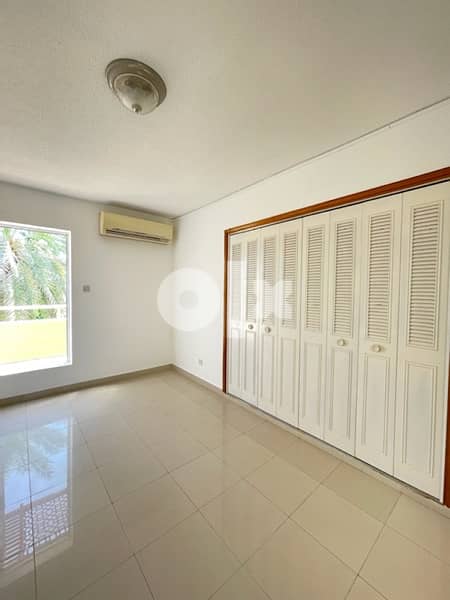 2 Bedroom Townhouse at MSQ with pool and gym 10