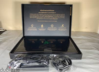 BRAND NEW Razer Blade 15 Advanced 15.6'' 2022 (3080TI 1TB SSD Int