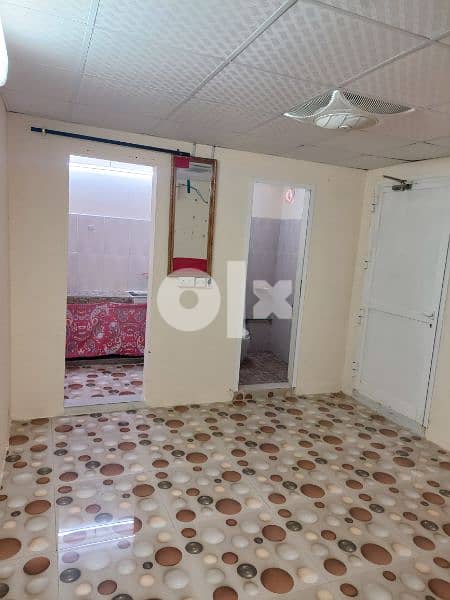 For Rent. . (Mawaleh Near city centre) 2