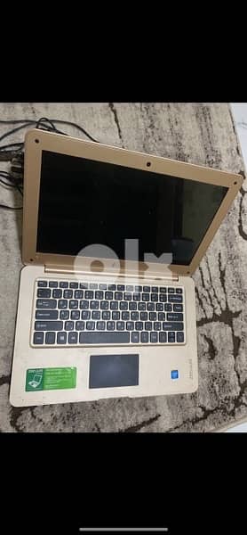 لابتوب Zed air صغير للبيع مستعمل وبحالة ممتازة laptop 2