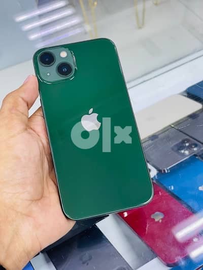 iPhone 13-256 GB Apple warranty Awesome condition phone