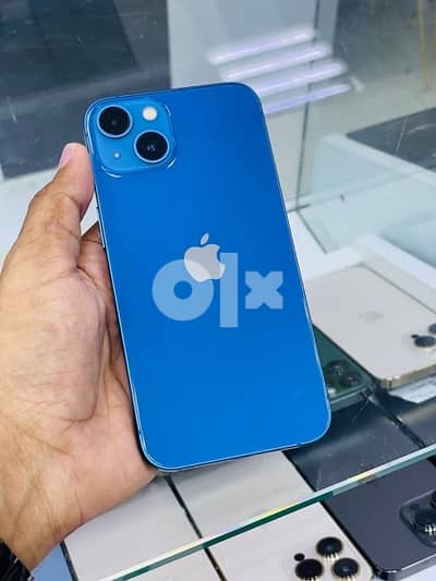 iPhone 13-256 GB Apple warranty Super condition phone