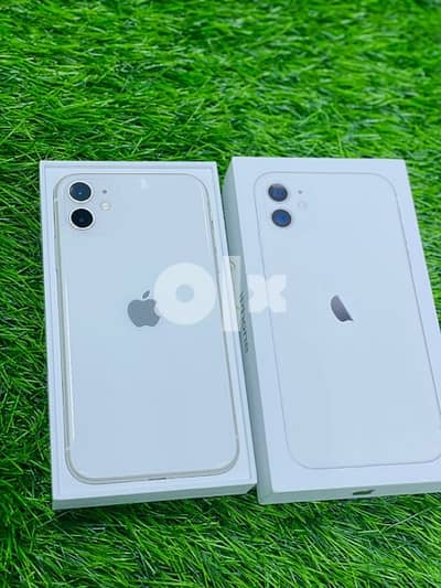 iPhone 11-128 GB Outstanding condition phone