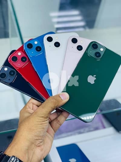 iPhone 13-256 GB Apple warranty Smooth device for sale