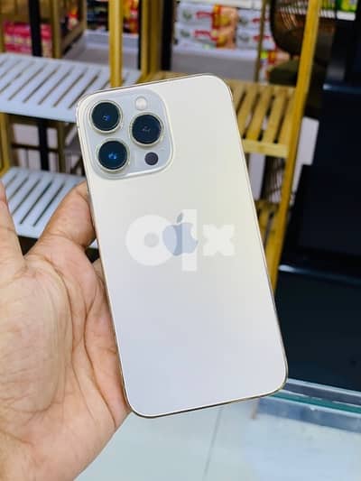 iPhone 13 pro -128 GB apple warranty Excellent great phone good