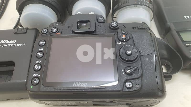 Nikon D7000 16